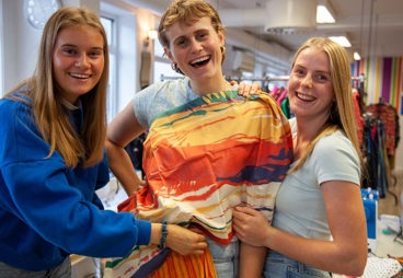 Sunnfjord Folkehogskole Slow Fashion Smil