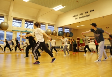 Sunfjord Folkehogskole Dans Idrett Ovelse