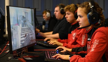 Sunnfjord Folkehogskole Esport Gaming Jenter (1)
