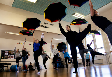 Sunfjord Folkehogskole Dans Idrett Paraply